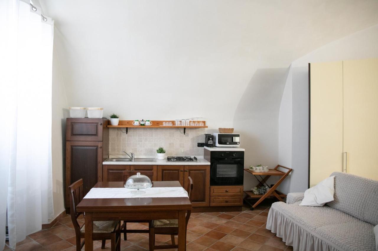 La Chicca Di Paola Apartman Lovere Kültér fotó