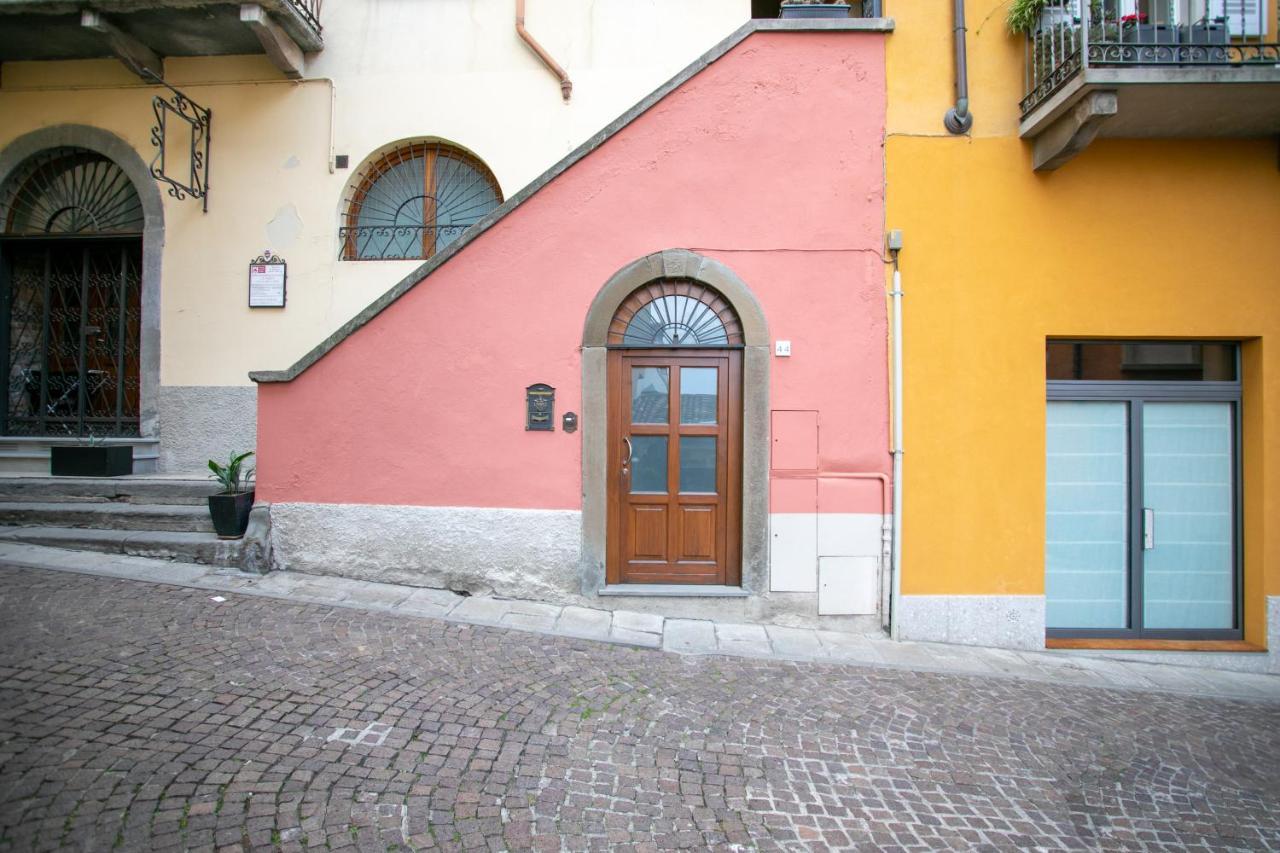 La Chicca Di Paola Apartman Lovere Kültér fotó